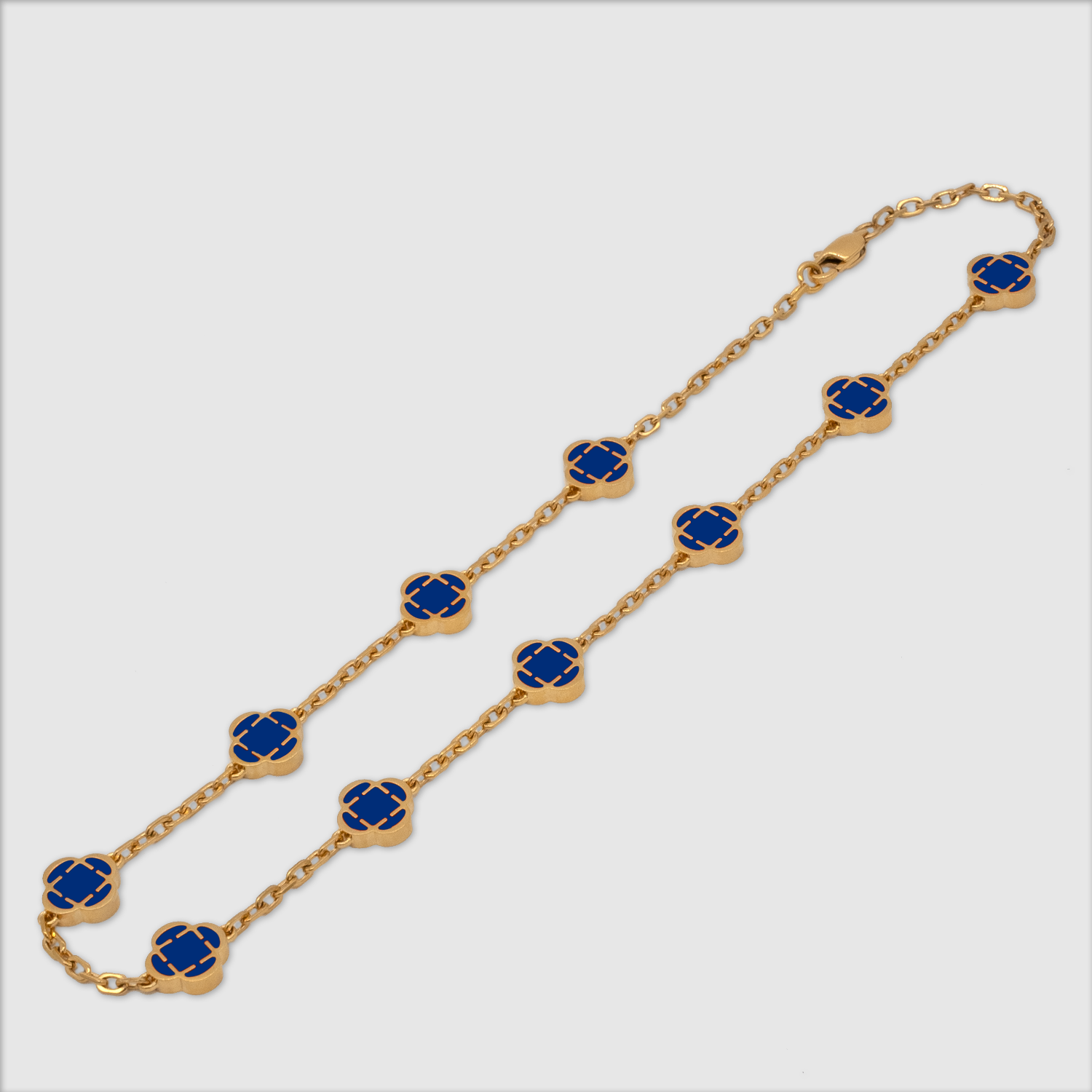 Blue-Clover-Stone-Necklace-Gold.png