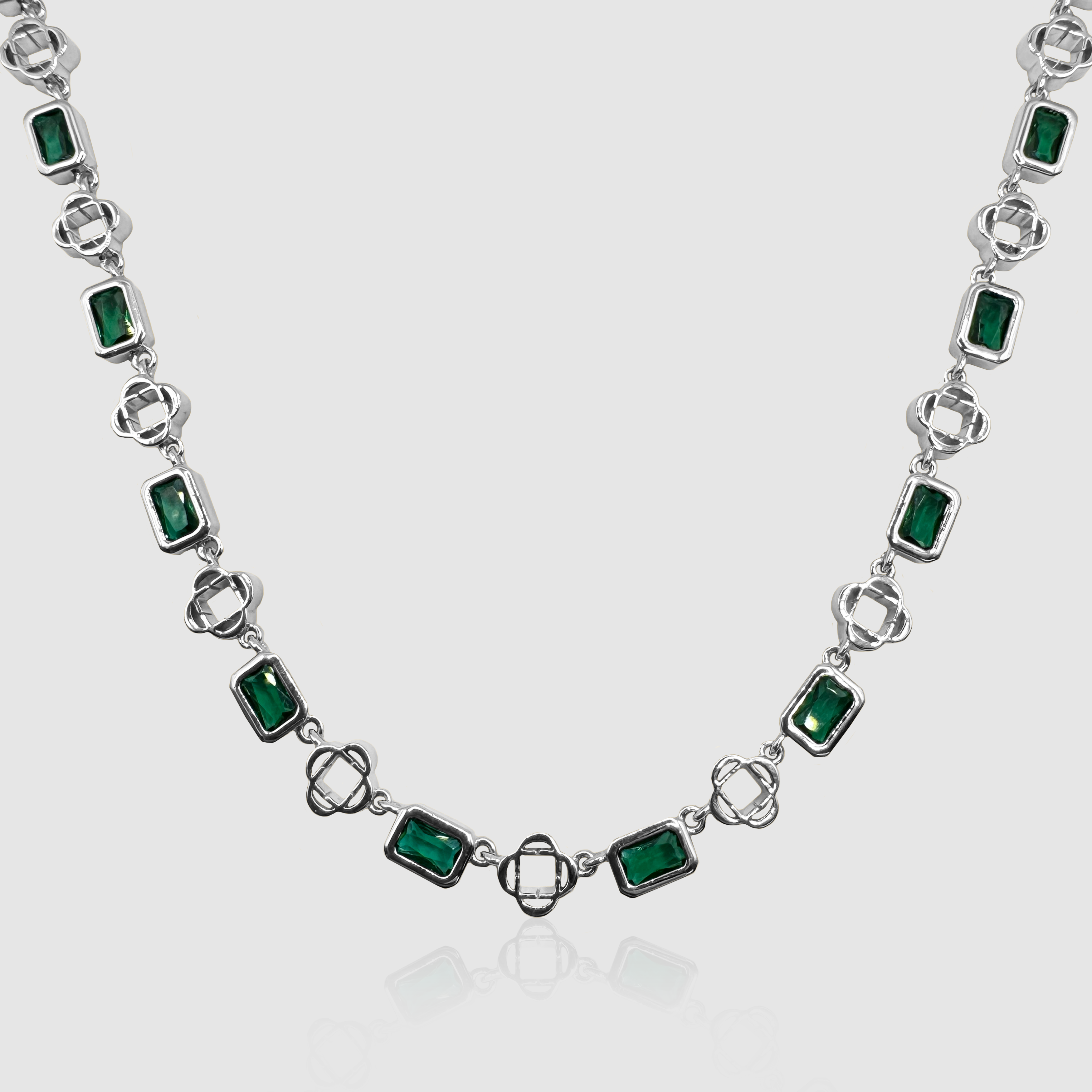 Green-Gemstone-Clover-Necklace-Silver.png