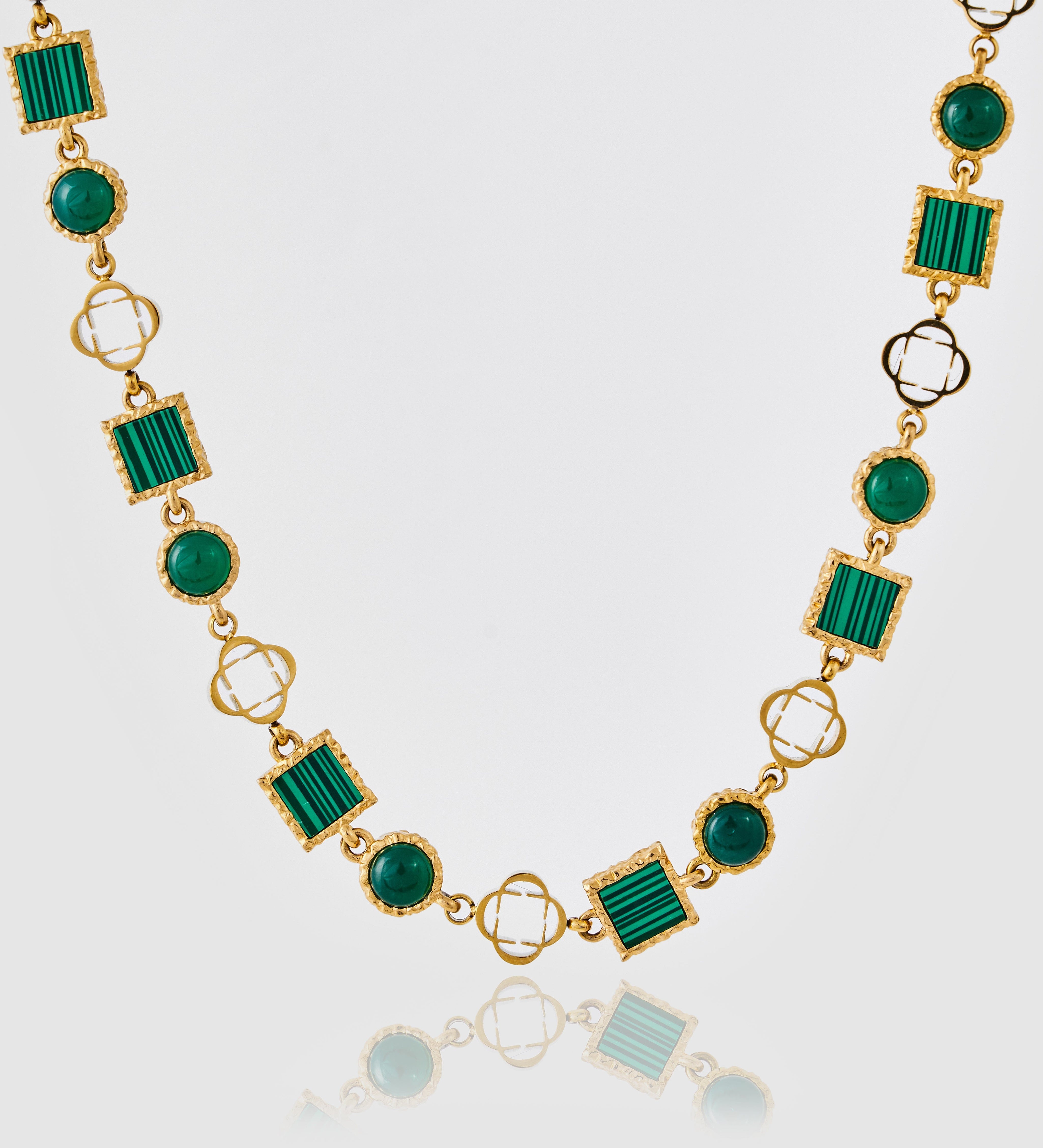 Green-Quartz-Gemstone-Necklace-Gold.jpg