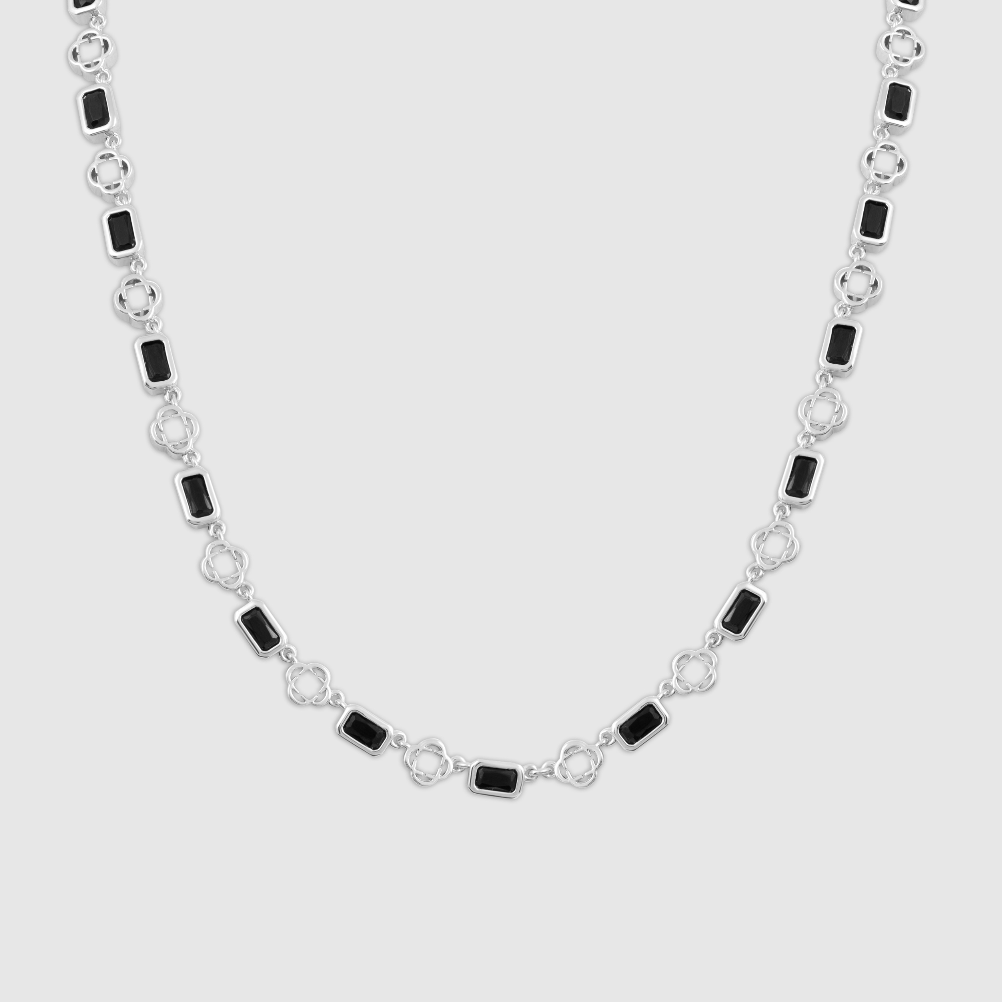 Onyx-Gemstone-Clover-Necklace-Silver.png