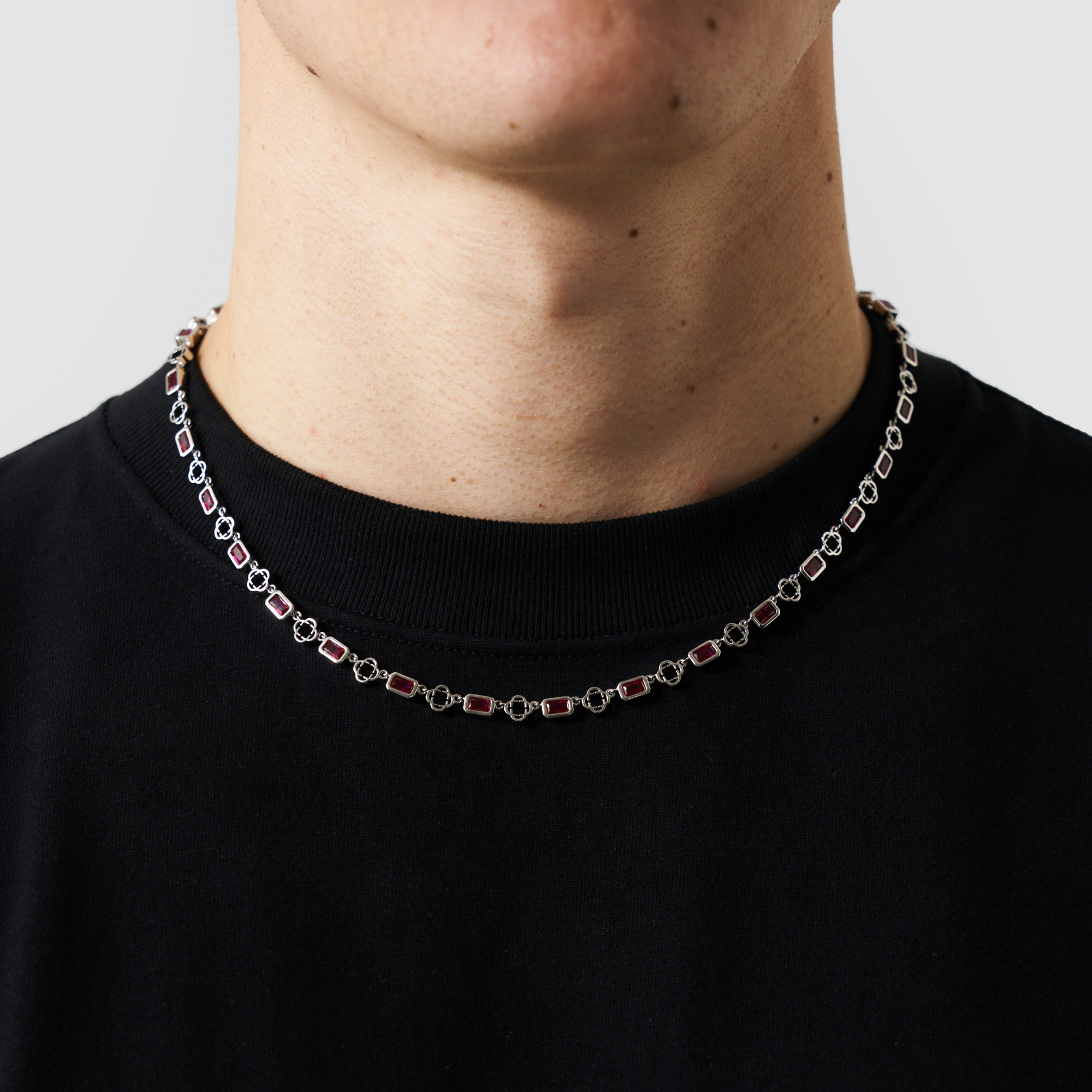 Red-Gemstone-Clover-Necklace-Silver-2.png