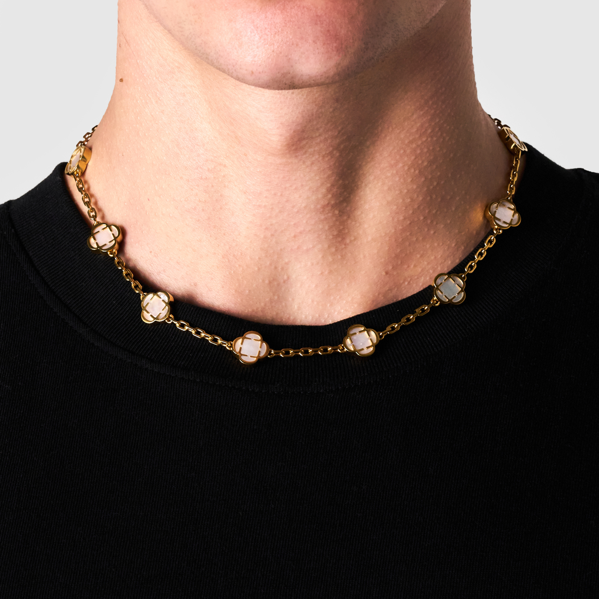 White-Clover-Stone-Necklace-Gold-2.png